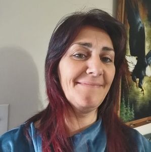 Meet your Posher, Carla